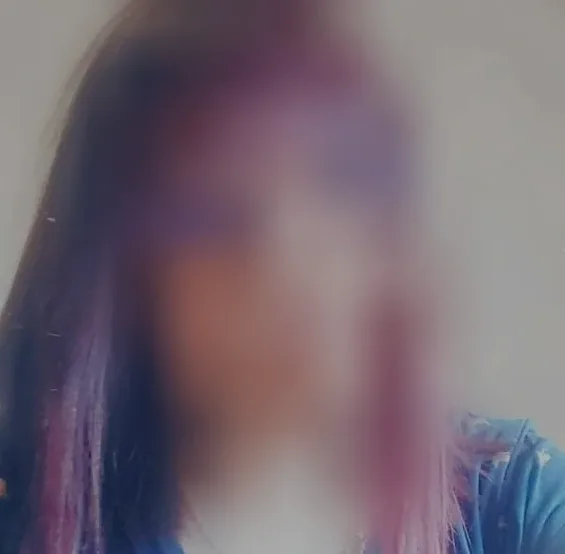 Anna, 35