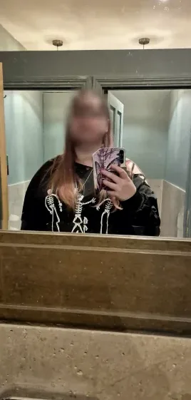 Merle, 21