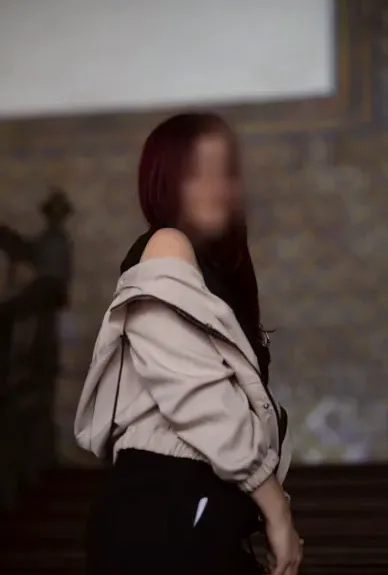 Nadja, 26