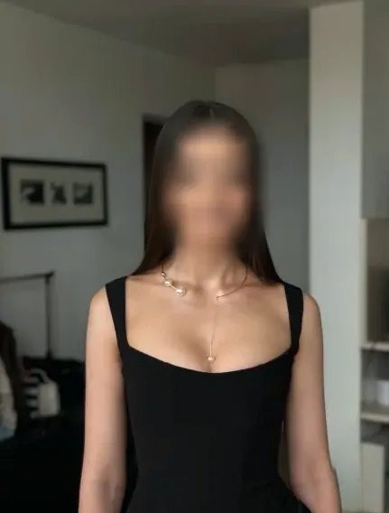 Zeynep, 38